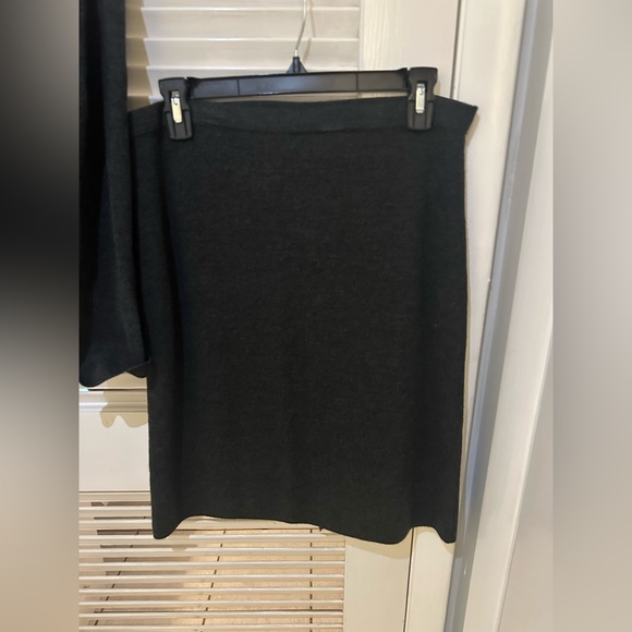 Calvin Klein Charcoal Gray Elevated Belted Wool Cardigan and Skirt set - Picture 5 of 8